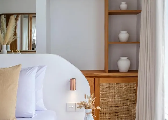 Alloggio in famiglia Codyard Luxury Suites, Close To Seseh