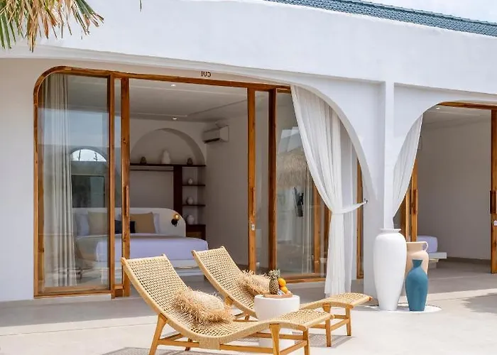 Codyard Luxury Suites, Close To Seseh * Munggu
