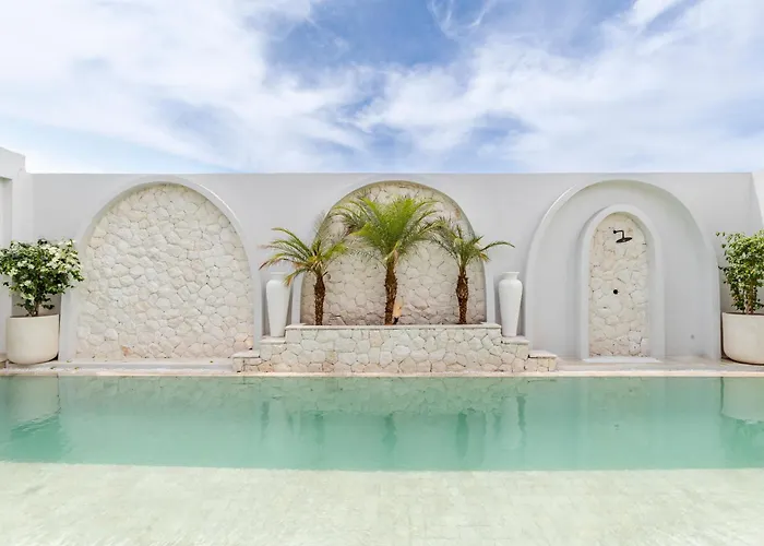 Alloggio in famiglia Codyard Luxury Suites, Close To Seseh