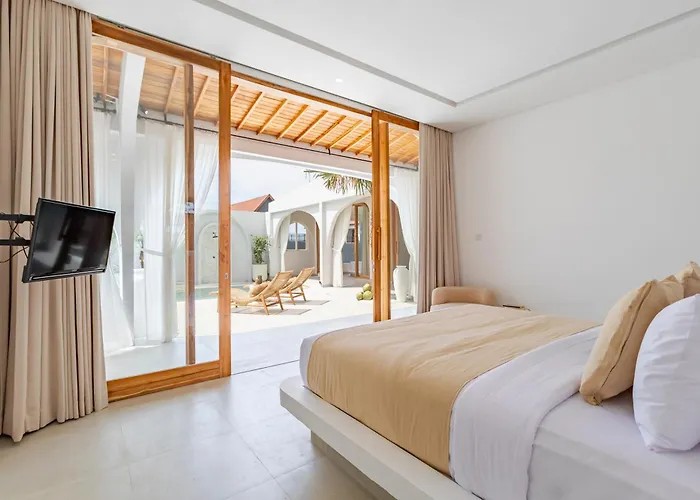Codyard Luxury Suites, Close To Seseh Alloggio in famiglia